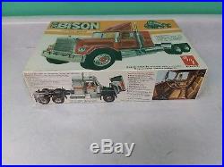 1/25 AMT Vintage Chevy BISON Model Truck Kit 6641 FACTORY SEALED