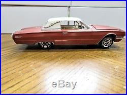 1/25 Amt 1966 Ford Thunderbird Hardtop Pro Built Model Ember Glow & White