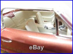 1/25 Amt 1966 Ford Thunderbird Hardtop Pro Built Model Ember Glow & White