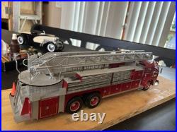 1/25 Built AMT American Lafrance Custom Ladder Build
