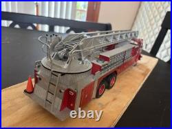 1/25 Built AMT American Lafrance Custom Ladder Build