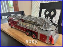 1/25 Built AMT American Lafrance Custom Ladder Build