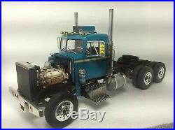 1/25 Built DETAILED! Model Truck Amt Peterbilt California Hauler Weathered