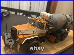 1/25 Built Mack DM800 Cement Mixer