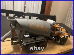 1/25 Built Mack DM800 Cement Mixer