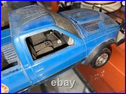 1/25 Chevrolet C-1500 Pickup Truck 1989 Model Kit AMT ERTL Custom Dually Wrecker