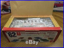 1/25 Original Amt 1962 Ford Falcon Unbuilt Model With Display Box Kit # S1062