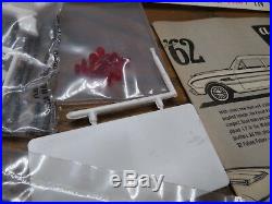 1/25 Original Amt 1962 Ford Falcon Unbuilt Model With Display Box Kit # S1062