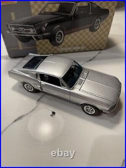 1/25 SCALE AMT 1967 FORD MUSTANG FASTBACK MODEL KIT (open To all offers, PM me)