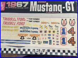 1/25 Scale AMT 1967 Ford Mustang GT Fastback Gene Winfield Model Kit 6167-200