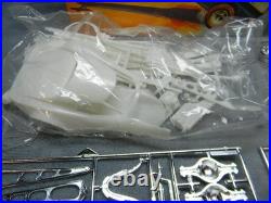 1/25 Scale Amt Original Vintage Stingaree White Dragster Model Kit #t198-mib