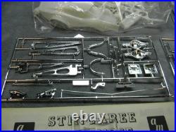 1/25 Scale Amt Original Vintage Stingaree White Dragster Model Kit #t198-mib