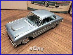 1/25 Vintage Amt 1962 Ford Falcon Caspian Blue Clean Dealer Promo