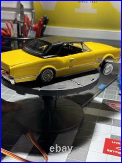 1/25 scale Lowrider model car with hydraulics, No switch Box, As is