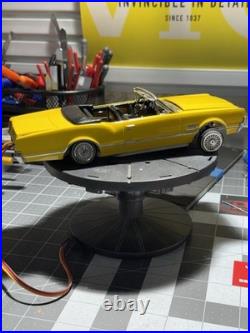 1/25 scale Lowrider model car with hydraulics, No switch Box, As is