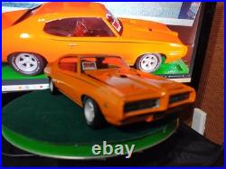 1/25 scale model car kits