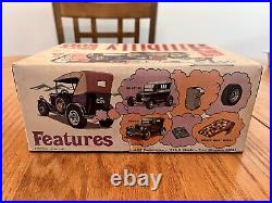 27Ford Model T, Hillbilly Hot Rod 1.25, By AMT Issued In 1967. Open Box