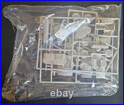2 AMT ERTL Boeing NKC-135A Laser Lab Model Kit 1/72 8958 NO Decals
