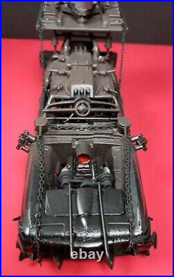 2 Very Unique Post Apocalyptic Custom Built Models 125 Scale Diorama