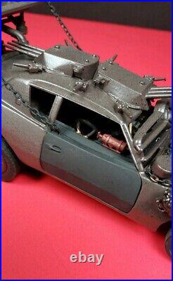 2 Very Unique Post Apocalyptic Custom Built Models 125 Scale Diorama