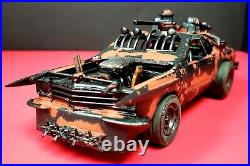 2 Very Unique Post Apocalyptic Custom Built Models 125 Scale Diorama