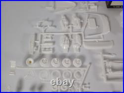 36 Ford Coupe Roadster AMT 125 Model Kit 2336 Parts Lot