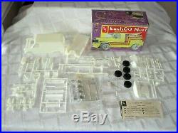 3-1970's-amt Custom Van Model Kits-chev-ford-huyer Hut-foxy Box-cuckoo Nest