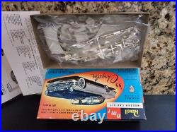 55 Chrysler New Yorker Deluxe Model Kit REVELL AMT Vintage MIB NEW Unbuilt 55 Chrysler New Yorker Deluxe Model Kit REVELL AMT Vintage MIB NEW Unbuilt