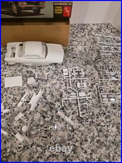 65 Corvair Corsa Sport Coupe 1965 1/25 Model Kit AMT Vintage MIB NEW Unbuilt