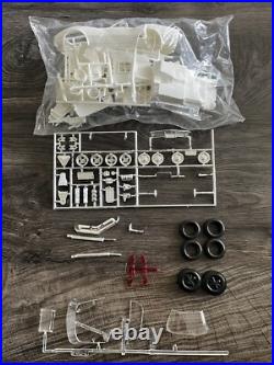 72Corvette Convertible Model Kit By AMT 1/25th Scale