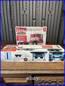 AMT5105 And 5203 Coors White Freightliner Dual-Drive Tractor Truck 1970's Parts