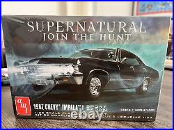 AMT67Chevy Impala, 4door, Model Kit, 1/25Sealed Mint. (Supernatural)