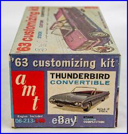 AMT 06-213-149 Ford Thunderbird Convertible 1963 Custom 125 Scale Model Car Kit