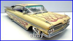 AMT 125 1959 Chevrolet Impala Lowrider John Klaver Collection Built Model Kit