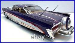 AMT 125 1959 Pontiac Bonneville Lowrider Klaver Collection Built Model Kit