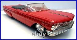 AMT 125 1960 Pontiac Bonneville Convertible Vintage John Klaver ProBuilt Model AMT 125 1960 Pontiac Bonneville Convertible Vintage John Klaver ProBuilt Model