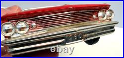 AMT 125 1960 Pontiac Bonneville Convertible Vintage John Klaver ProBuilt Model
