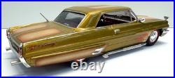 AMT 125 1962 Pontiac Catalina Lowrider Custom John Klaver Pro-Built Model Kit