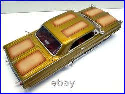 AMT 125 1962 Pontiac Catalina Lowrider Custom John Klaver Pro-Built Model Kit