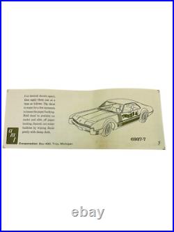 AMT 125 1967 Oldsmobile Toronado Hardtop Customizing Model Kit 6937-200 Vintage