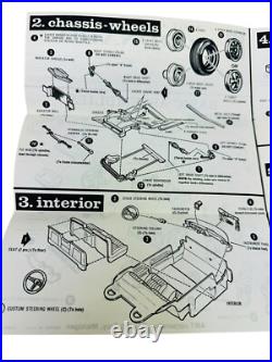 AMT 125 1967 Oldsmobile Toronado Hardtop Customizing Model Kit 6937-200 Vintage