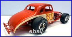 AMT 125 Scale 1937 Chevrolet Early Modified Dirt Track Klaver Pro-Built Model AMT 125 Scale 1937 Chevrolet Early Modified Dirt Track Klaver Pro-Built Model