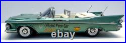 AMT 125 Scale 1961 Chrysler Imperial Indy 500 Pace Car Klaver Pro-Built Model