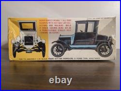 AMT 1925 Ford Model T Coupe Street Rods Model Kit 1970s Factory Sealed