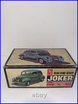 AMT 1940 Ford Sedan Joker 1/25 scale Model Car Kit