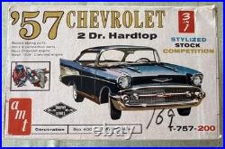 AMT 1957 Chevy 2-Dr 3-in-1 Hardtop 1/25 Scale Kit T-757-200 (1963) NIOB