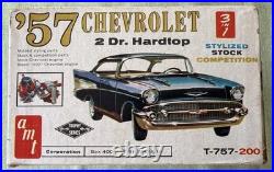 AMT 1957 Chevy 2-Dr 3-in-1 Hardtop 1/25 Scale Kit T-757-200 (1963) NIOB