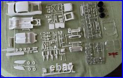 AMT 1957 Chevy 2-Dr 3-in-1 Hardtop 1/25 Scale Kit T-757-200 (1963) NIOB
