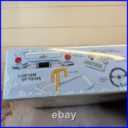 AMT 1957 Ford Thunderbird Hardtop Convertible Model Kit 1/16 AMT1206 Sealed