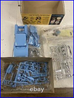 AMT 1958 58 Chevy Chevrolet Impala Model Car Kit 1/25 Vintage 2758 200